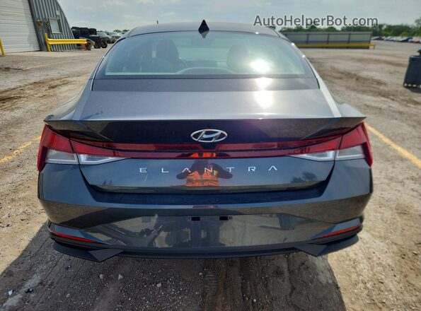 5NPLS4AG6NH085091 2022 HYUNDAI ELANTRA Gray Вид ззаду