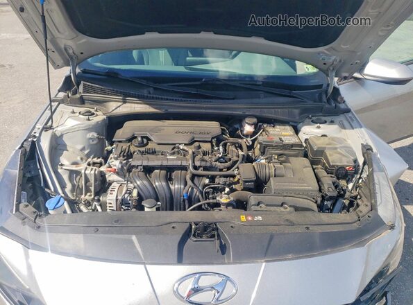 5NPLS4AG7PH115329 2023 HYUNDAI ELANTRA Silver Rear interior view