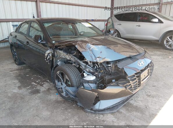 5NPLS4AG8PH106638 2023 HYUNDAI ELANTRA Gray Widok z przodu