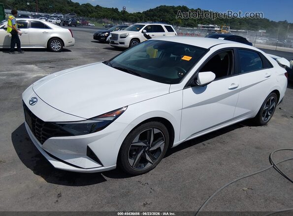 5NPLS4AG8PH108812 2023 HYUNDAI ELANTRA White Vista tres cuartos delantera izquierda