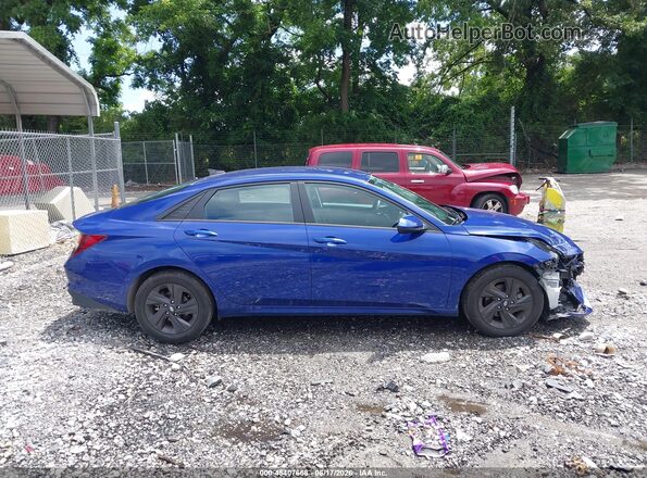 5NPLS4AG9NH068463 2022 HYUNDAI ELANTRA Blue Սալոնի հետևի տեսք