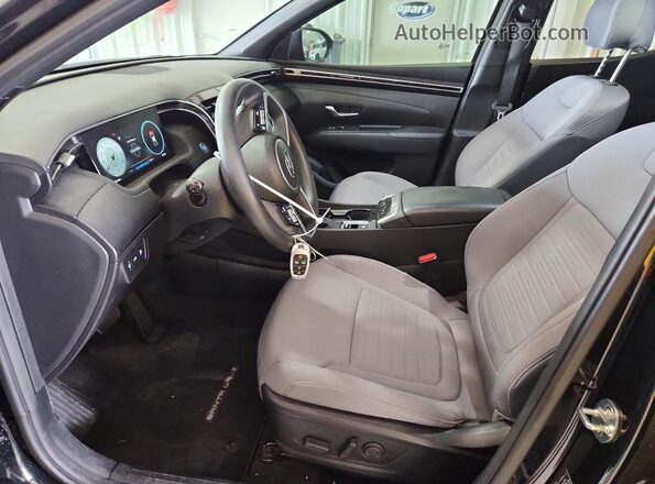 5NTJC4DEXRH111522 2024 HYUNDAI SANTA Black წინა სალონის ხედი