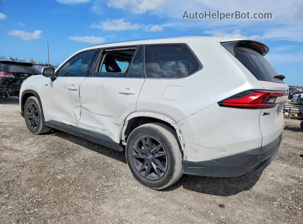 5TDAAAA50RS017182 2024 TOYOTA GRAND White Rear left