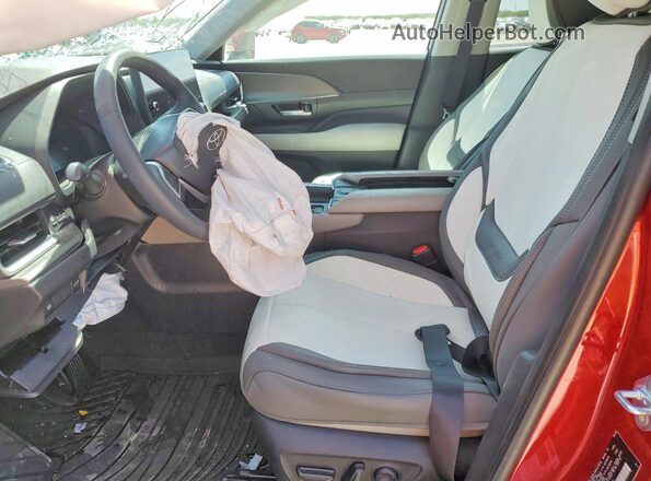 5TDAAAA5XSS029085 2025 TOYOTA GRAND Burgundy Widok wnętrza z przodu