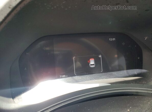 5TDAAAA5XSS029085 2025 TOYOTA GRAND Burgundy Instrument cluster view