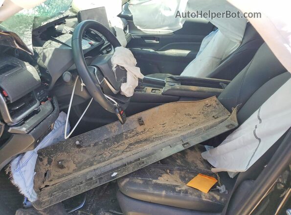 5TDAAAB50SS092307 2025 TOYOTA GRAND Black Вид салону спереду
