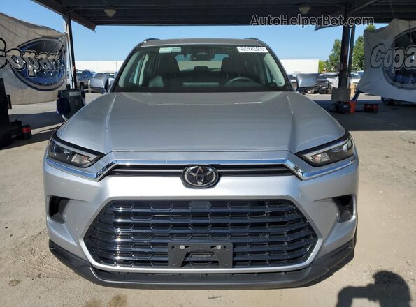 5TDAAAB51TS122044 2026 TOYOTA GRAND Silver 