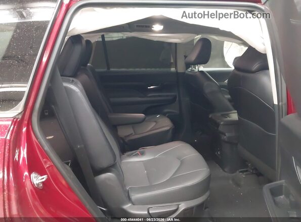 5TDAAAB53RS063202 2024 TOYOTA GRAND HIGHLANDER Red Widok naklejki z numerem VIN