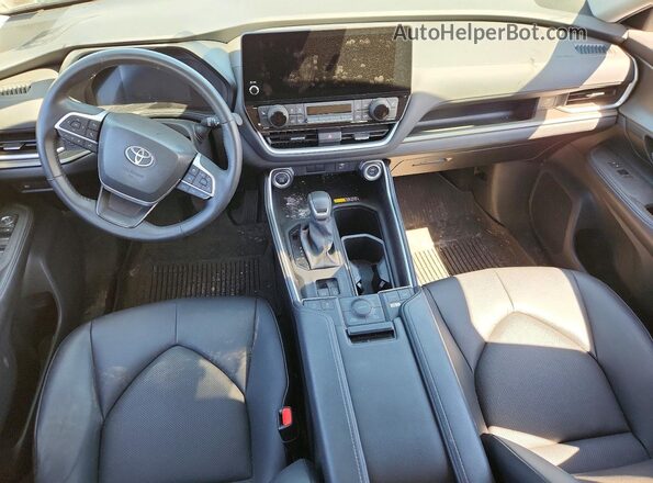 5TDAAAB54RS009990 2024 TOYOTA GRAND Blue Dashboard view
