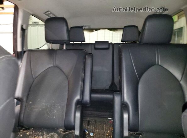 5TDAAAB56RS047673 2024 TOYOTA GRAND Burgundy Rear seats view
