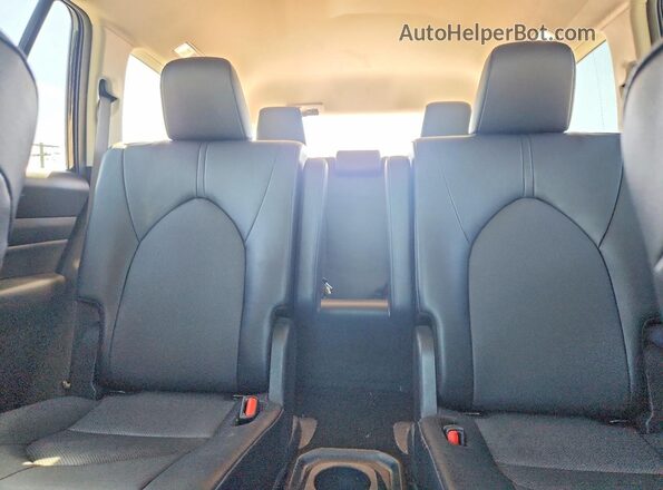 5TDAAAB59RS024551 2024 TOYOTA GRAND Черный Вид задних сидений