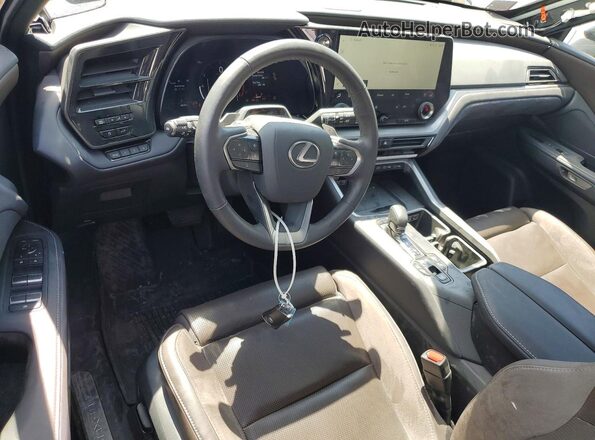 5TDAAAB61RS012564 2024 LEXUS TX Black Dashboard view
