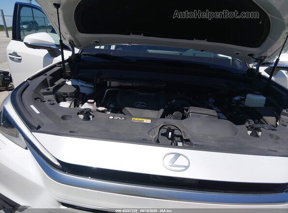 5TDAAAB67SS022375 2025 LEXUS TX 350 White უკანა ხედი