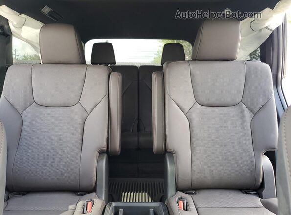 5TDAAAB6XTS056411 2026 LEXUS TX Silver Вид задніх сидінь