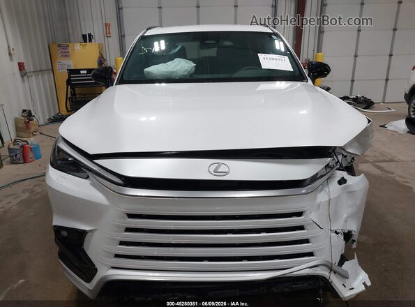 5TDABAB64RS002799 2024 LEXUS TX 500H White Widok wnętrza z tyłu