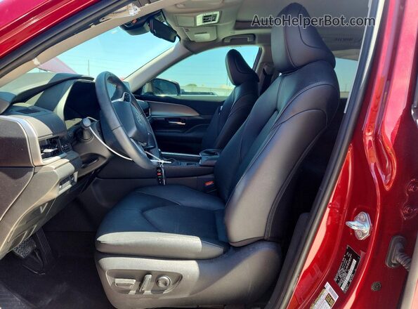 5TDACAB53SS052779 2025 TOYOTA GRAND Red Front interior view