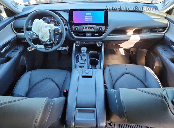 5TDACAB53TS074864 2026 TOYOTA GRAND Blue 