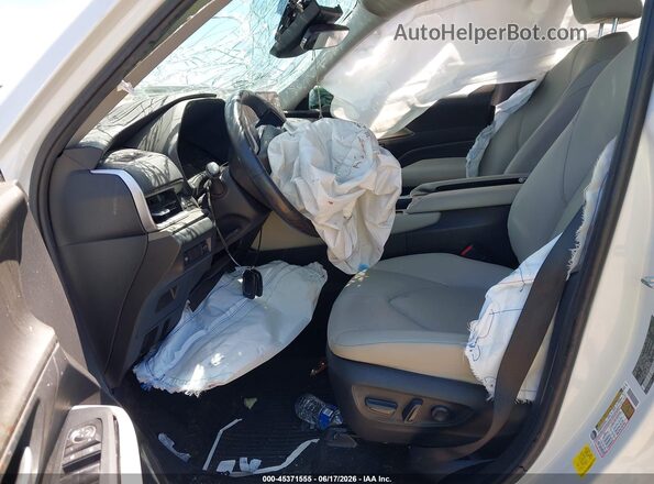 5TDACAB56RS005465 2024 TOYOTA GRAND HIGHLANDER Белый Вид салона спереди