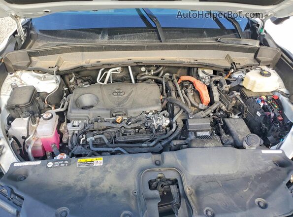 5TDACAB56RS016403 2024 TOYOTA GRAND White Vista del compartimento del motor