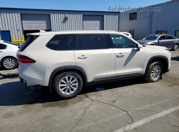 5TDACAB57RS005247 2024 TOYOTA GRAND White Tył prawy