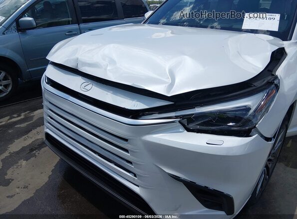 5TDACAC63RS000571 2024 LEXUS TX 550H+ Белый Вид спереди