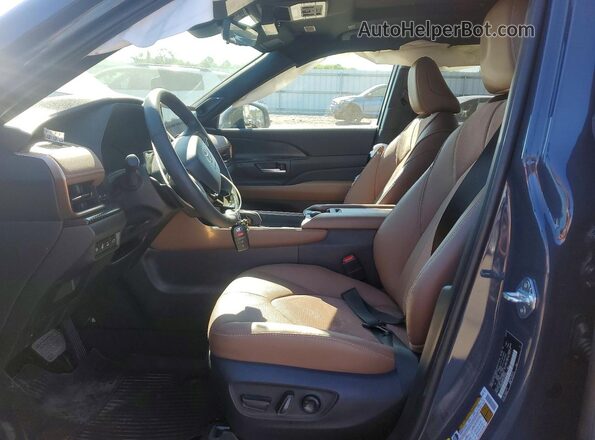 5TDADAB50TS035260 2026 TOYOTA GRAND Синий Вид салона спереди