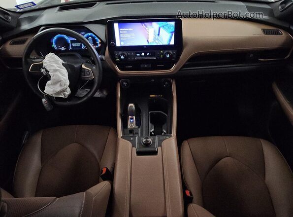 5TDADAB53RS006831 2024 TOYOTA GRAND White 