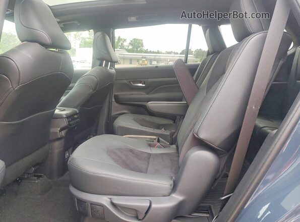5TDADAB55TS034637 2026 TOYOTA GRAND Синий Вид задней части салона