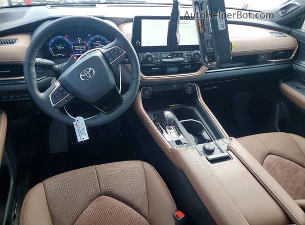 5TDADAB55TS038946 2026 TOYOTA GRAND Gray Առջևի վահանակի տեսք