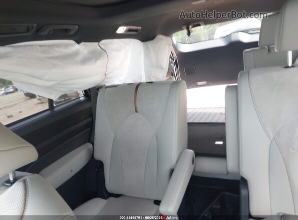 5TDADAB59TS037363 2026 TOYOTA GRAND HIGHLANDER HYBRID Black VIN კოდის სტიკერის ხედი