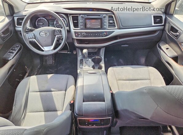 5TDBKRFH3GS231423 2016 TOYOTA HIGHLANDER Белый Вид панели приборов