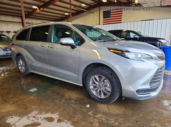 5TDBSKFC1SS206170 2025 TOYOTA SIENNA Gray Front right