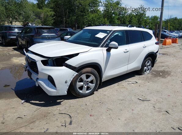 5TDBZRBH0MS135343 2021 TOYOTA HIGHLANDER White Front left