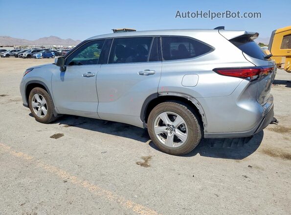 5TDBZRBH0NS570719 2022 TOYOTA HIGHLANDER Silver Rear left