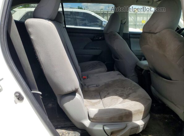 5TDBZRBH3MS535526 2021 TOYOTA HIGHLANDER White Vista interior trasera
