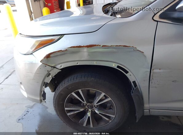 5TDBZRFH0HS399324 2017 TOYOTA HIGHLANDER Silver 