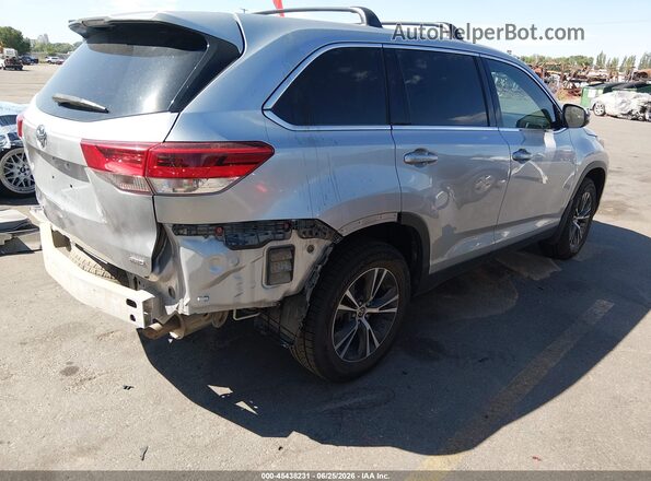 5TDBZRFH0KS747792 2019 TOYOTA HIGHLANDER Серебряный Задняя правая четверть