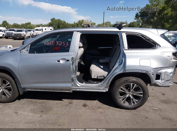 5TDBZRFH0KS747792 2019 TOYOTA HIGHLANDER Серебряный Вид спереди