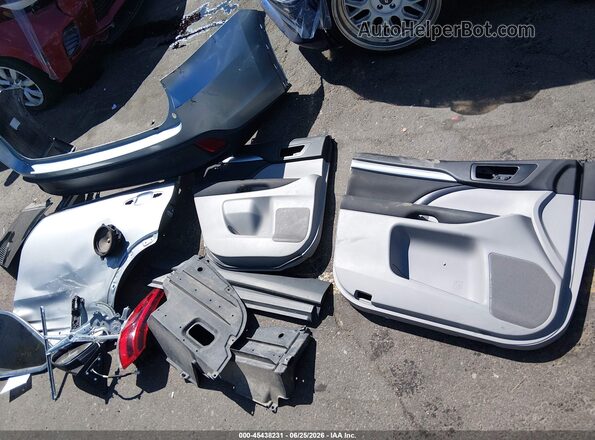 5TDBZRFH0KS747792 2019 TOYOTA HIGHLANDER Серебряный Вид щитка приборов