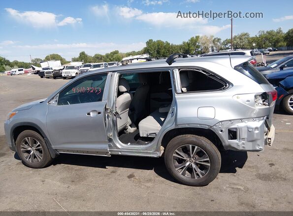 5TDBZRFH0KS747792 2019 TOYOTA HIGHLANDER Серебряный 