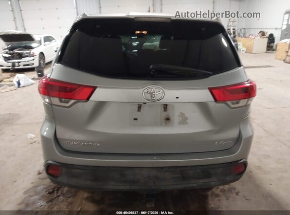 5TDBZRFH1JS484999 2018 TOYOTA HIGHLANDER Silver 
