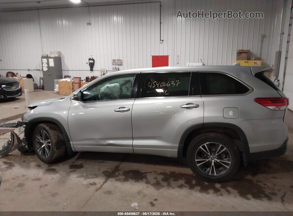 5TDBZRFH1JS484999 2018 TOYOTA HIGHLANDER Silver სალონის 360-გრადუსიანი ხედი