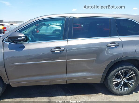 5TDBZRFH2HS483757 2017 TOYOTA HIGHLANDER Gray 