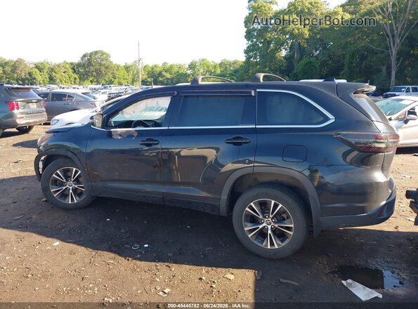 5TDBZRFH4JS851426 2018 TOYOTA HIGHLANDER Black Widok wnętrza 360 stopni