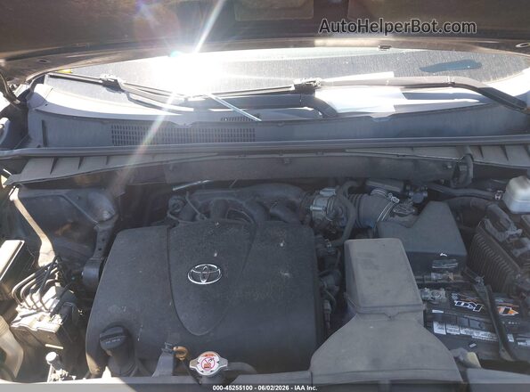 5TDBZRFH5JS815891 2018 TOYOTA HIGHLANDER Black Հետևի տեսք