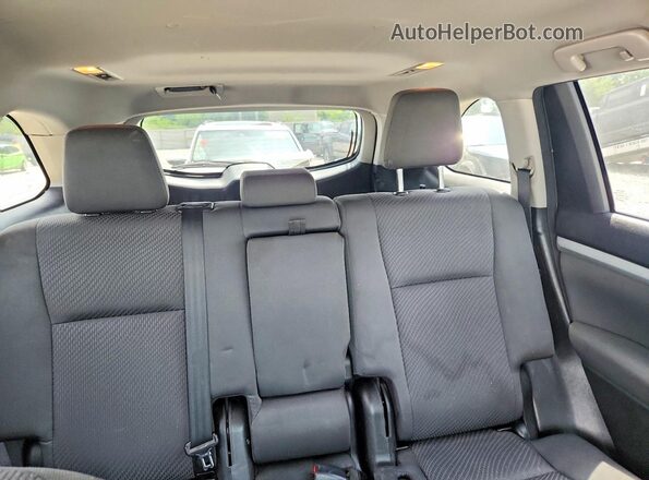 5TDBZRFH5JS845750 2018 TOYOTA HIGHLANDER Black Vista de los asientos traseros