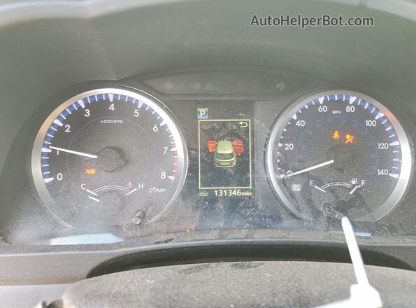 5TDBZRFH6HS440006 2017 TOYOTA HIGHLANDER White Вид щитка приладів