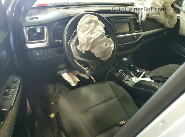 5TDBZRFH6JS497828 2018 TOYOTA HIGHLANDER Silver Вид панелі приладів