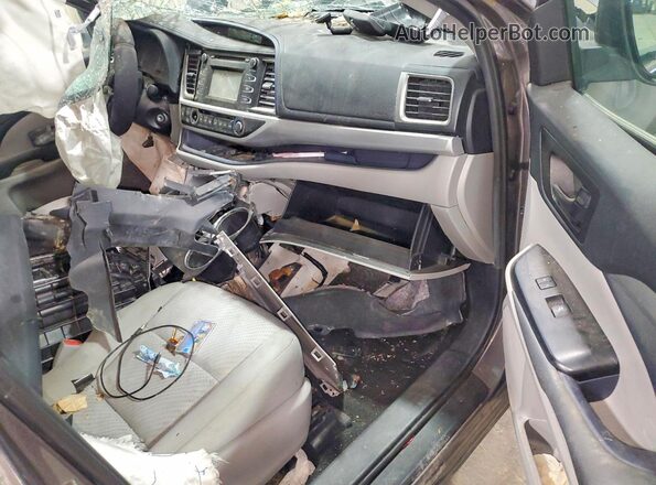 5TDBZRFH6KS961203 2019 TOYOTA HIGHLANDER Gray Dashboard view