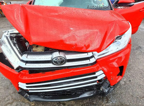 5TDBZRFH7HS374355 2017 TOYOTA HIGHLANDER Red Widok komory silnika